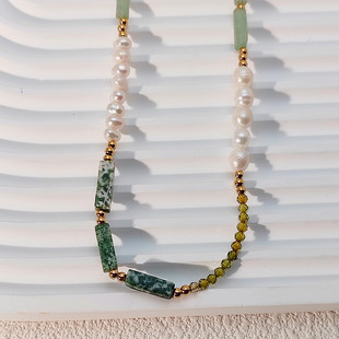 Pearl Necklace Light Luxury Niche Design Beaded Natural Stone Necklace Women 2024 New High-end Clavicle Chain