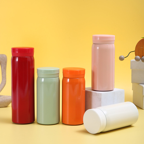 Stainless steel double-layer vacuum insulated cup outdoor portable vacuum flask minimalist pocket cup small and stylish on-the-go cup