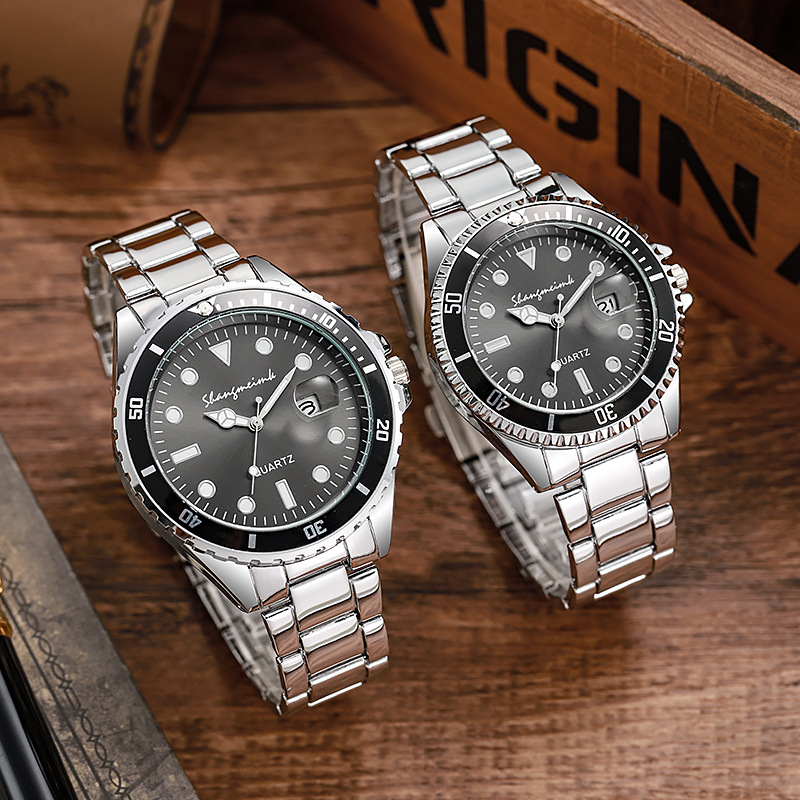 Tiktok vert Shangmei Water Ghost Couple montre en alliage calendrier lumineux étanche_voghion.com