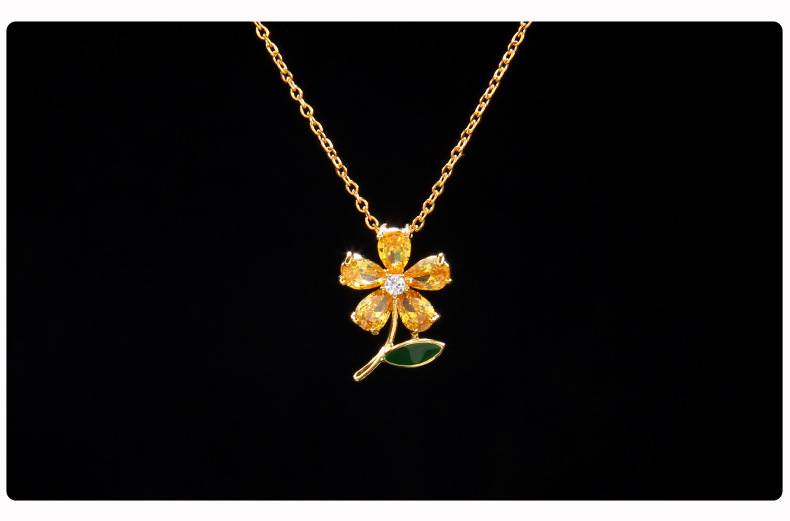 Titanium Steel, Copper Material Leaf, Flower Pattern Wholesale Jewelry Elegant Streetwear Leaf Flower Titanium Steel Copper Zircon Plating Pendant Necklace