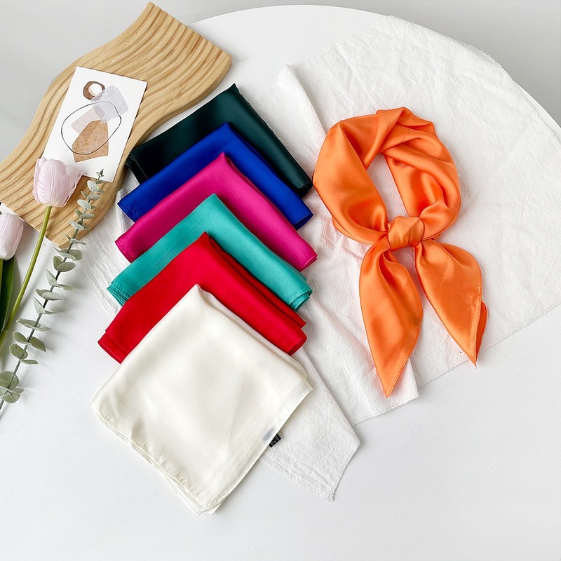New solid color 70 small square scarf monochrome scarf sunscreen hair thin monochrome silk scarf temperament simple factory direct sales New solid color 70 small square scarf monochrome scarf sunscreen hair thin monochrome silk scarf temperament simple factory direct sales