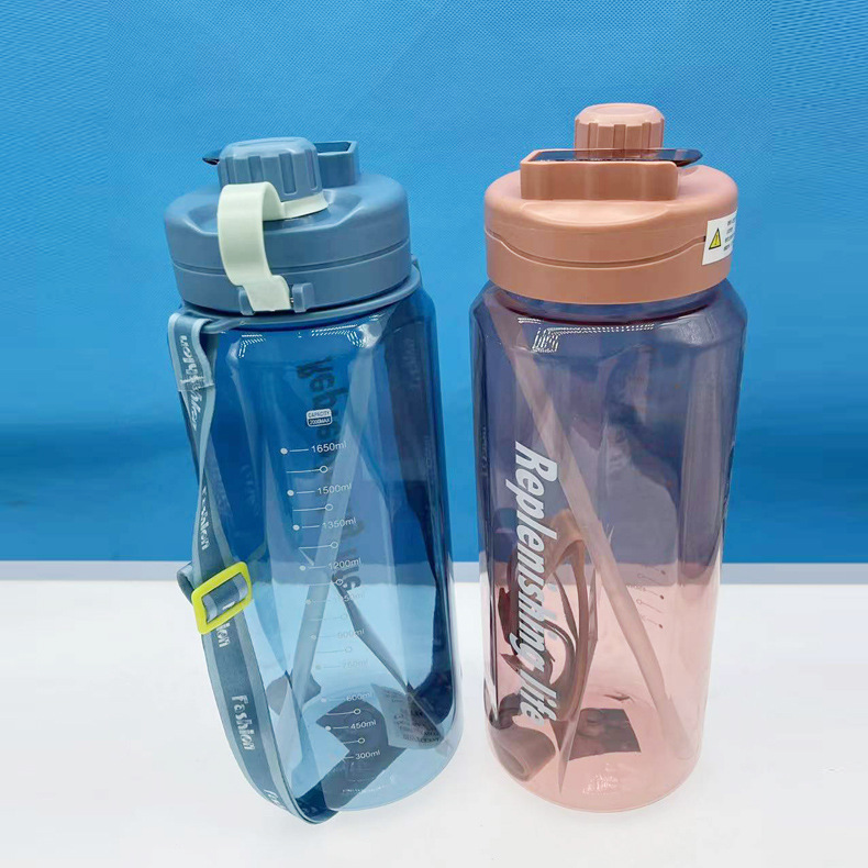 Shanghe espacio taza botella de agua con correa taza de agua taza de paja taza de agua estudiante taza portátil deportes al aire libre taza de agua fabricante