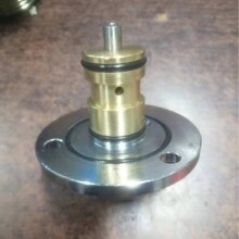长江特兰森欧耐实普顺江长海高压无气喷涂机配件上下先导阀体阀芯