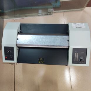 After-sales maintenance Pinda PDA3-330T plastic molding machine main board plastic sealing machine control board motor gear accessories