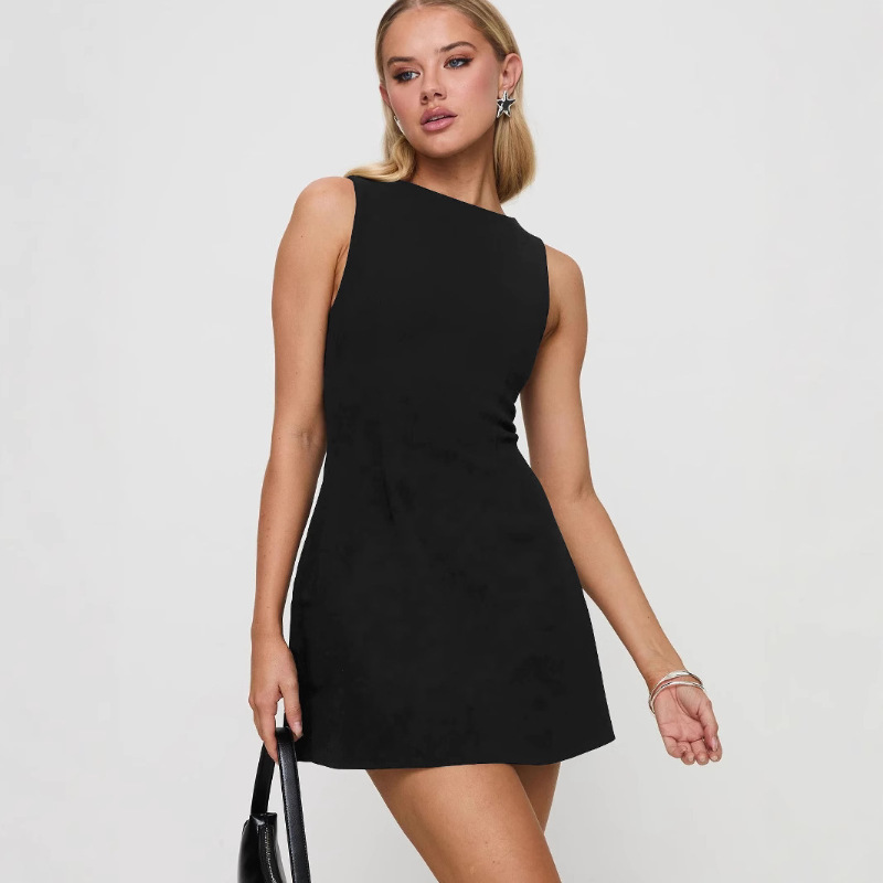 European and American Cross-Border 2025 New Style Sleeveless Artificial Wrap Pleated Tight Fashion Sexy Pure Color Dress