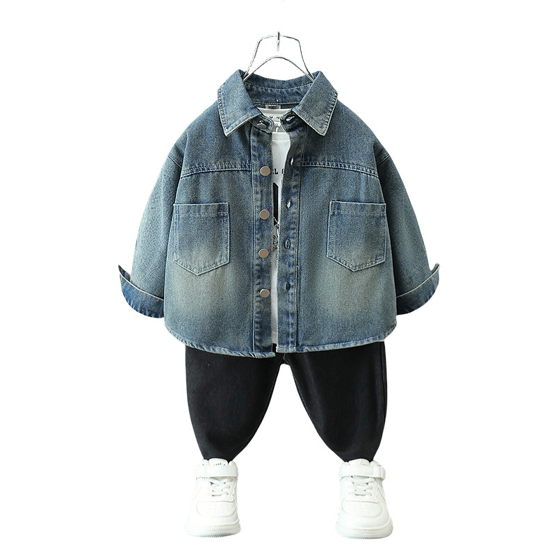 5771 camisa de mezclilla para niños 2024 otoño nuevo estilo chaqueta de bebé espalda camisa de mezclilla de etiqueta blanca para niños estilo de moda