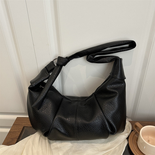 Korean-style single-shoulder bag with soft leather texture, folded cloud-like PU casual single-shoulder bag, large capacity, simple and versatile commuting bag