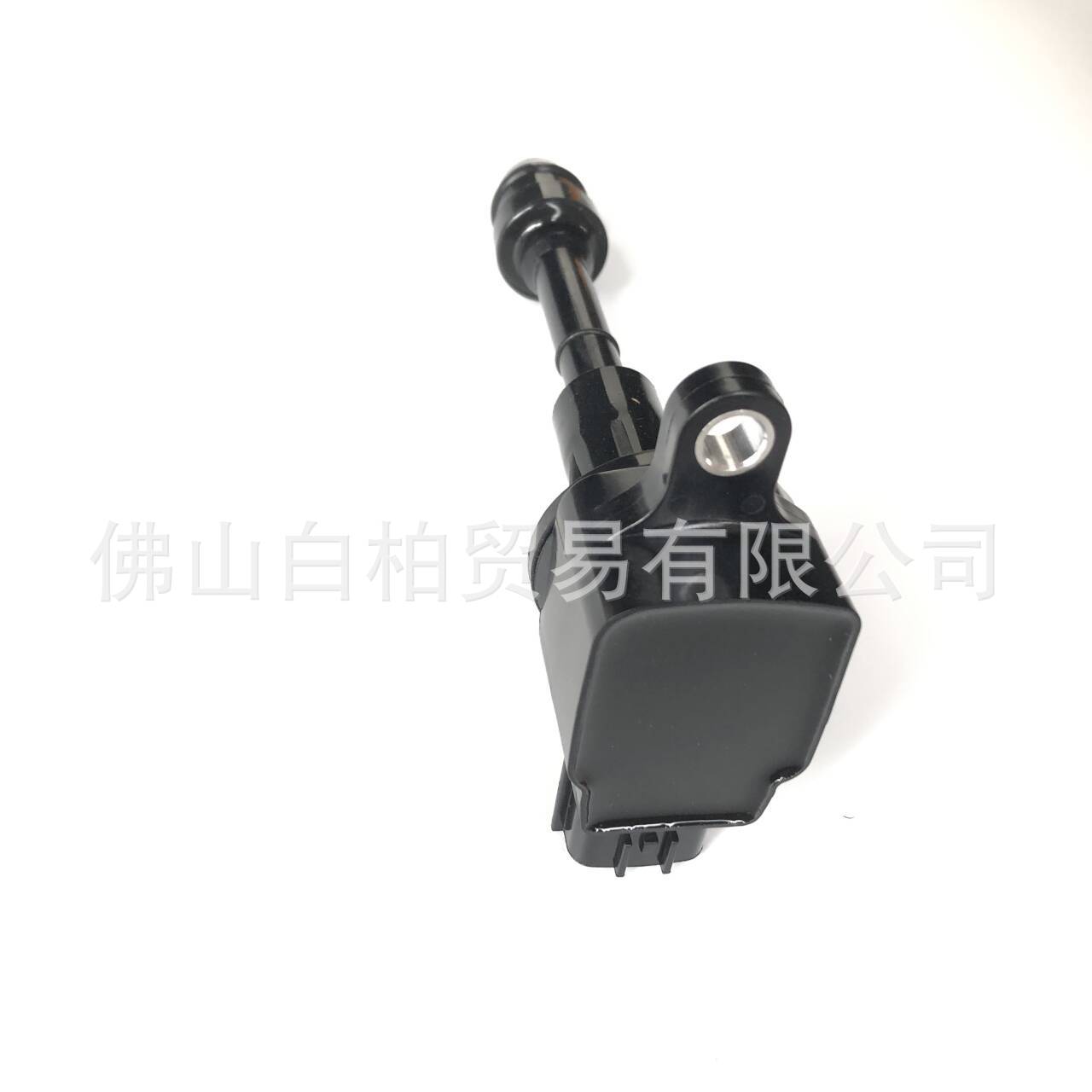 22448-8H315, 22448-8H300, 22448-8H311, Uf350 Ignition Coil Suitable for Nissan