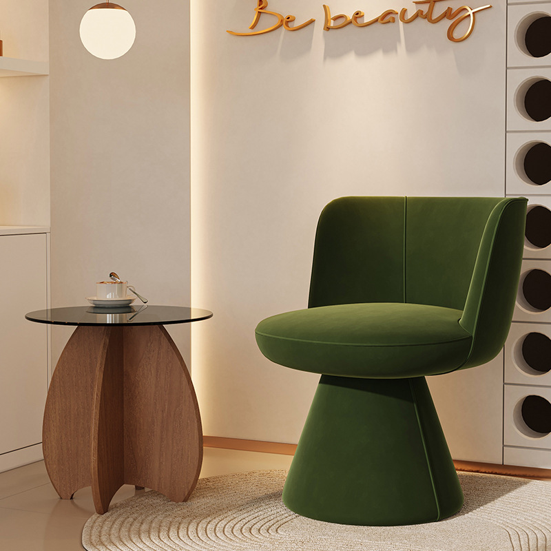 단일 의자의 동쪽 경사면 (비 회전)