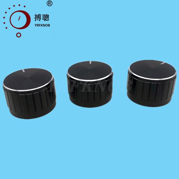 ��������ɫ�����Ͻ���ť�⾶26&times;17mm��������ɫ��λ�����Ͻ���ť