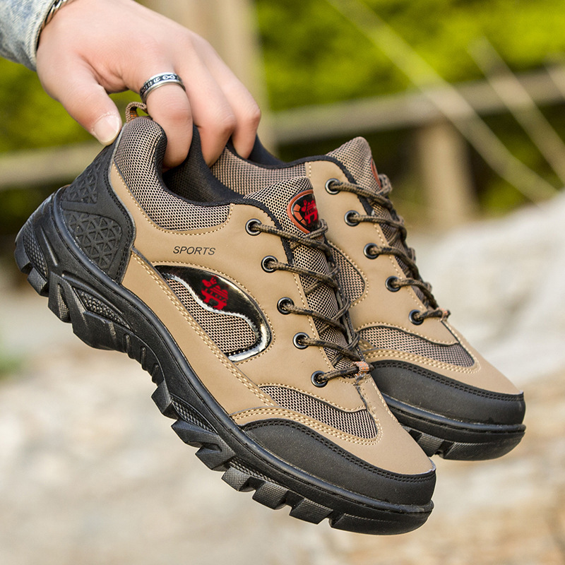 Ultra-Light Hiking Shoes, Waterproof, Hollow, Soft-Soled, Mesh, Broken Code, Wide-Footed, New Sneakers, Sports Inner Heightening, Trendy and Versatile