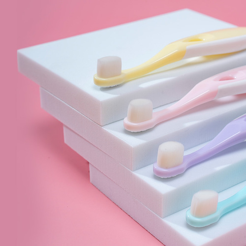 [Strictly Selected] Children's Infant Toothbrush 10,000 Hairs Cleans Deciduous Teeth and Protects Gums 3-6-12 Years Old