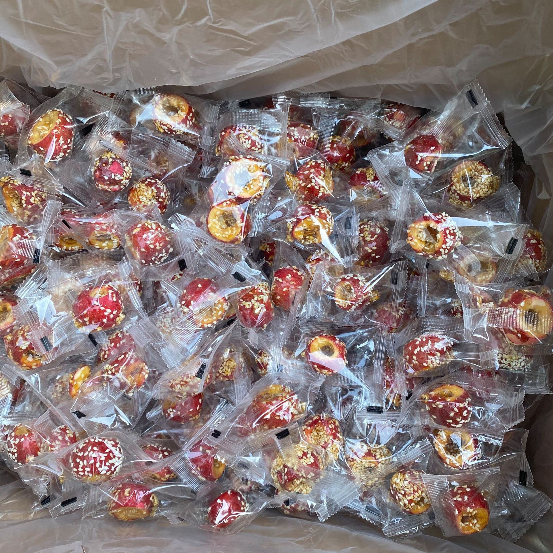 Freeze-Dried Hawthorn Candied Skewers (Crataegus pinnatifida) — Tanghulu-Style Hawthorn Fruit Snack quality and texture