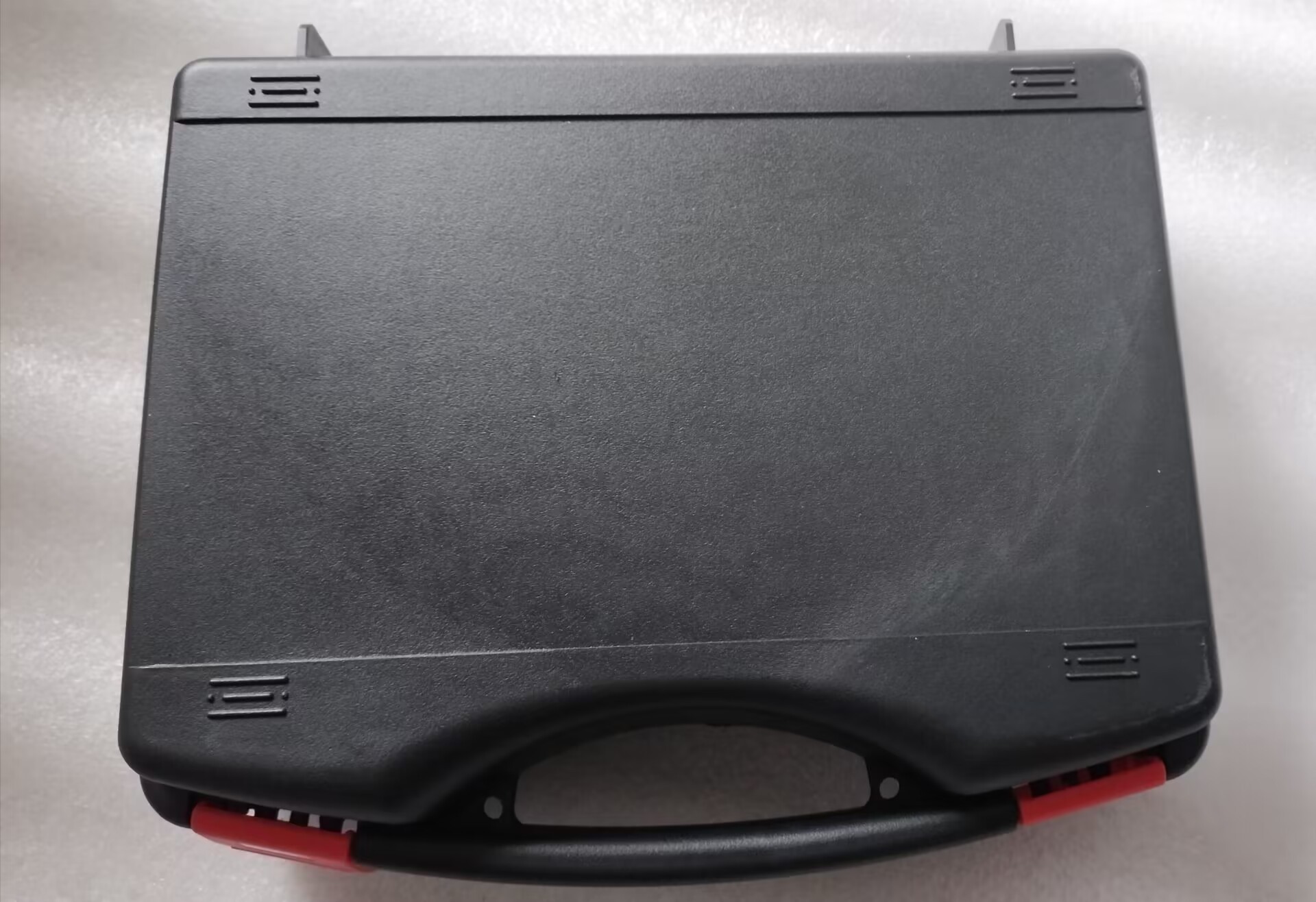 C382CC9825BC8C6BFB990E156B858F