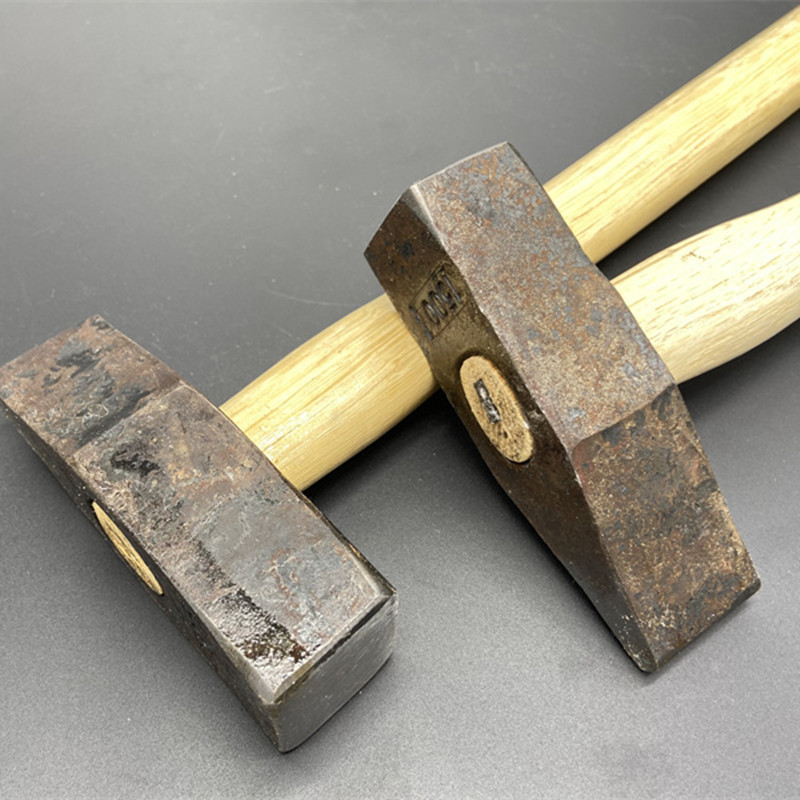 P616 wholesale mountain hammer opening hammer forging masonry hammer quenching iron hammer flat head hammer stone breaking hammer gravel hammer soil hammering