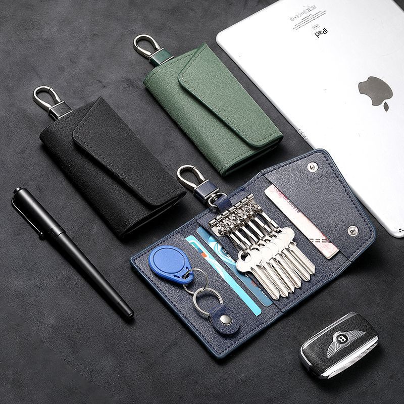Plush Key Case Protective Cover for Men, New Trendy Internet Celebrity Storage Card Holder, Two-In-One Household Multifunctional Key Case
