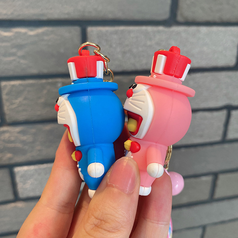 Sombrero mágico Jingdang llavero gato Doraemon silicona muñeca llavero del coche bolsa adornos pequeño regalo