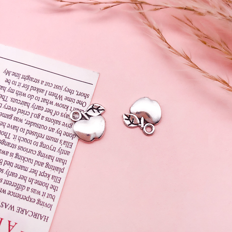 Mixto 20 Día del Maestro suministros pequeño colgante Apple llavero marcador creativo diy pulsera collar accesorios de joyería