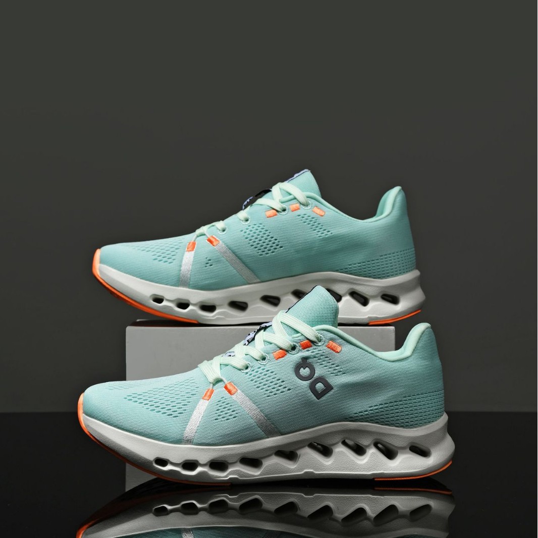 2026 New Cross-Border Hot-Selling Outdoor Fashion Trend Running Shoes Hong Kong Style Casual Versatile Trendy Sports Shoes Wholesale