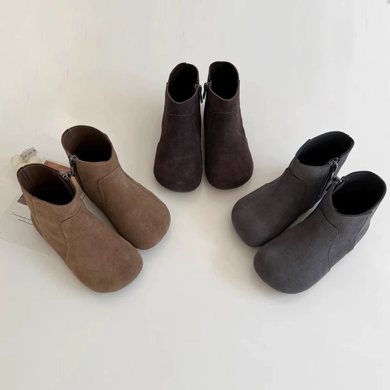 Корейские детские ретро боковые сапоги на молнии осень и зима 2024 новые мужские и женские сплошные повседневные сапоги