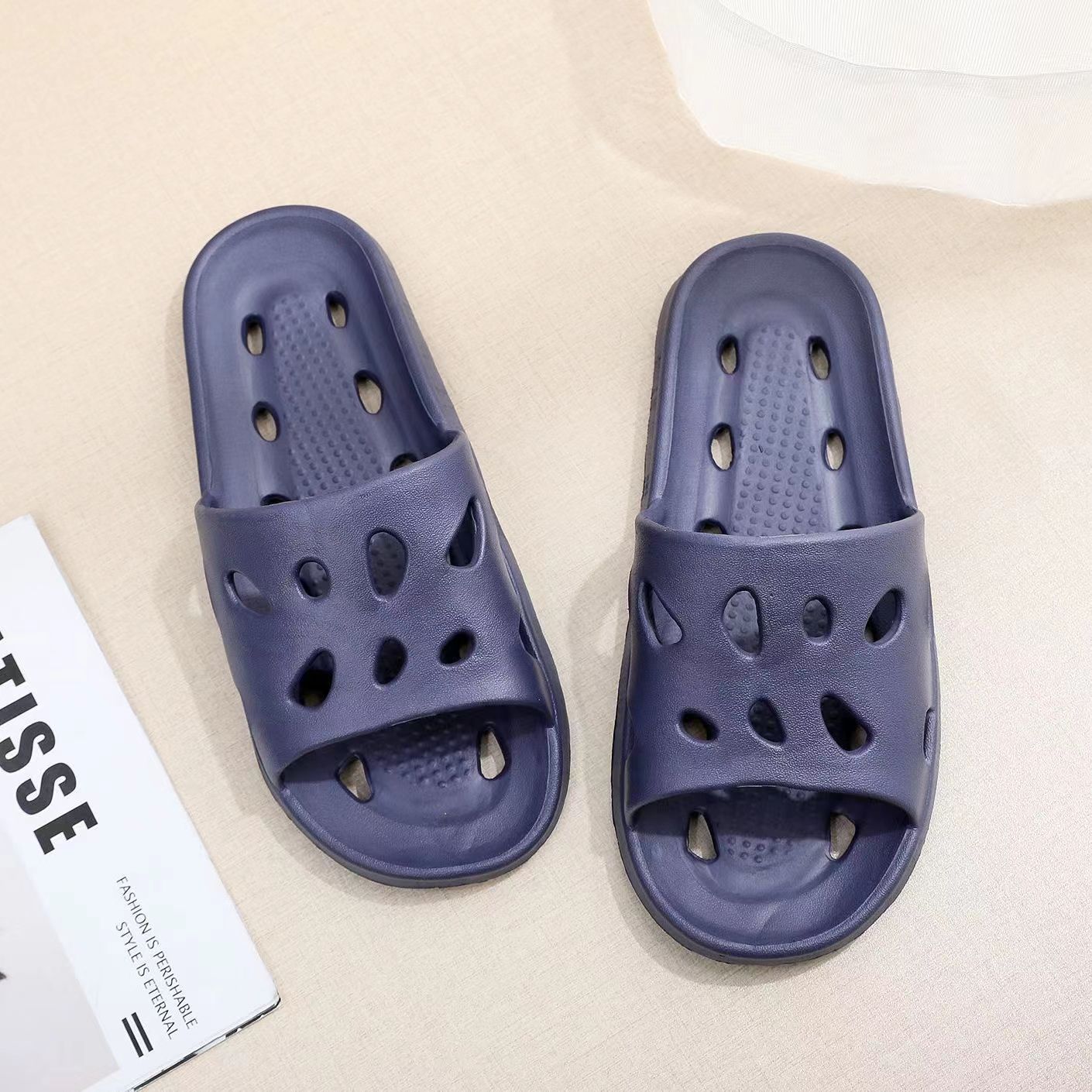 Material EVA casero zapatillas frías con fugas de agua pareja de verano mujer hombre baño de verano suela suave