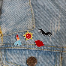 烈焰红唇卡通系列太阳嘴唇口红胡须滴油胸针趣味合金滴油胸花现货