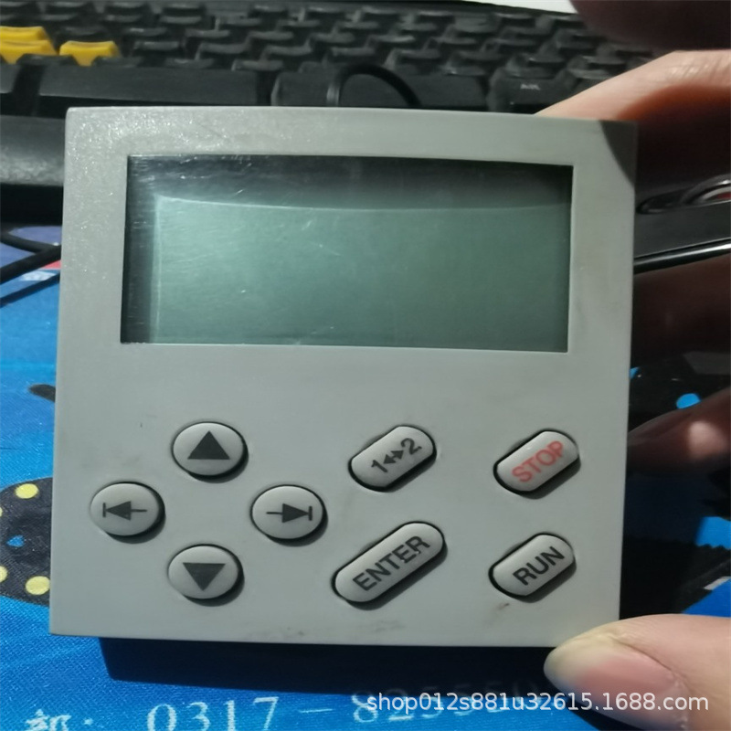 LENZE伦茨 E82ZAFLC010 操作面板 全新原装 库存现货 优惠议价