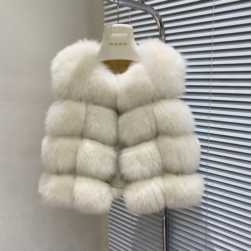 Whole Leather Imported Finnish Fox Fur Vest for Women 2025 Autumn and Winter New Women's Vest Fashionable Slim Short Jacket