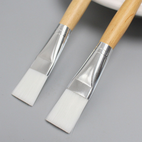 Beauty brush, wooden pole, facial mask brush, beauty tools, makeup brush, wooden pole, residual powder, blush, foundation, loose powder, beard brush