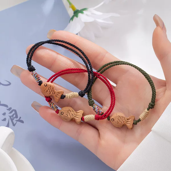 New hand-woven mahogany fish hand rope simple all-match exam postgraduate entrance examination good luck to send couples girlfriends gift