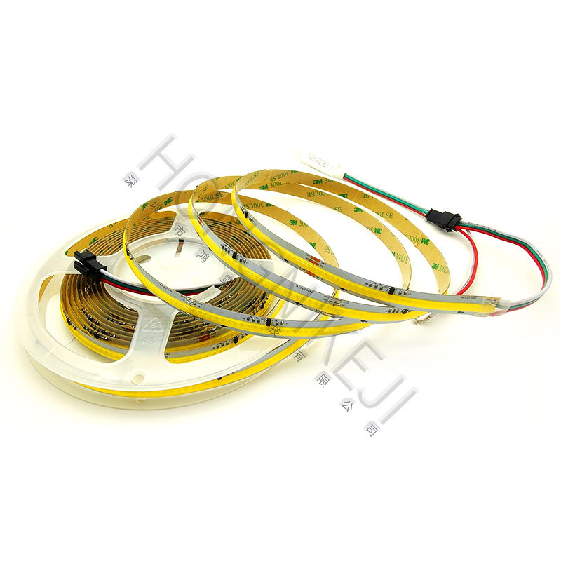 Correa de luz de flujo cob 24v persecución de la luz, carrera de caballos, monocromo, tres colores, alta pantalla, luz lineal de techo autoadhesiva de alto brillo para el hogar