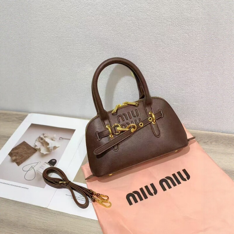 Cross-Border Miu Miu Shell Bag Handbag Spring Versatile Crossbody Bag Shoulder Handbag Crossbody Commuter Lock Design