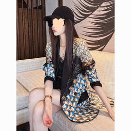 2024新款欧货高级感炸街上衣轻熟风休闲格子西装小香风外套女薄款