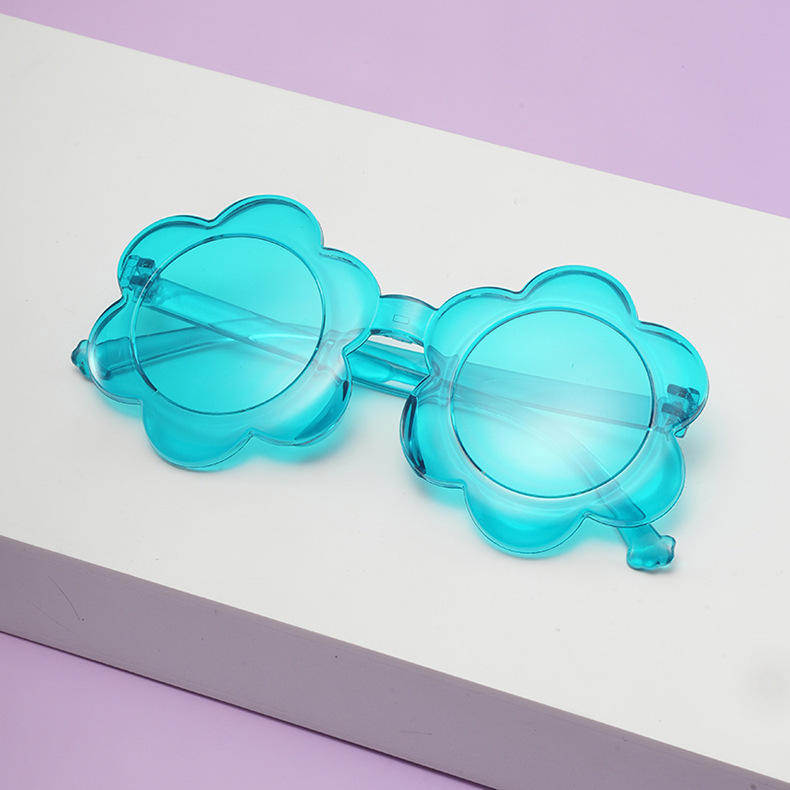 46g Weight Full Frame Glasses Structure Sunglasses Classification Ac, UV400 Protection, Tinted Lenses Lens Material Round Frame Glasses Style Outdoor, Beach Occasion Flower Pattern All Seasons Season Children Unisex Gender Novelty, Modern Style Style Novelty Modern Style Flower Ac UV400 Protection Tinted Lenses Round Frame Full Frame Kids Sunglasses 2