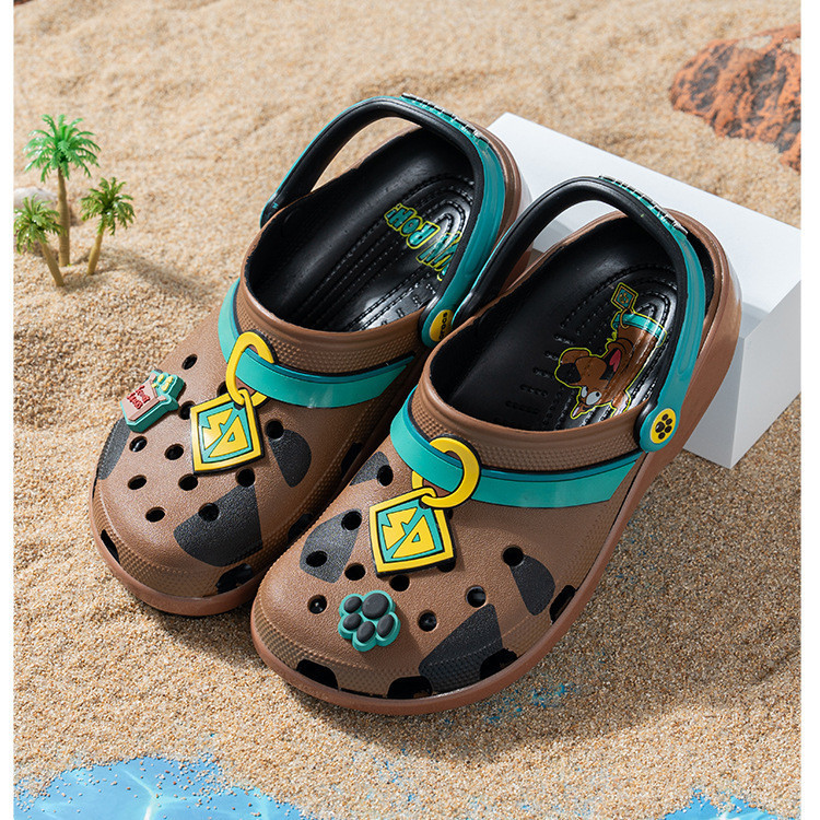 Kajia's New Scooby-Doo Collaboration Second-Generation Clogs, Sandals, Beach Shoes, Slip-On Sandals, Fashionable and Casual Kajia's New Scooby-Doo Collaboration Second-Generation Clogs, Sandals, Beach Shoes, Slip-On Sandals, Fashionable and Casual