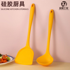 家庭用シリカゲルシャベルは鍋専用のシャベルにくっつかないで、高温に耐えてスプーンを炒めます。