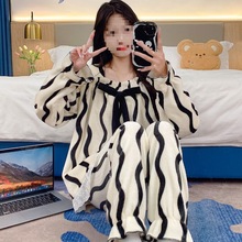 法兰绒睡衣女秋冬季珊瑚绒甜美跨境批发家居服套装