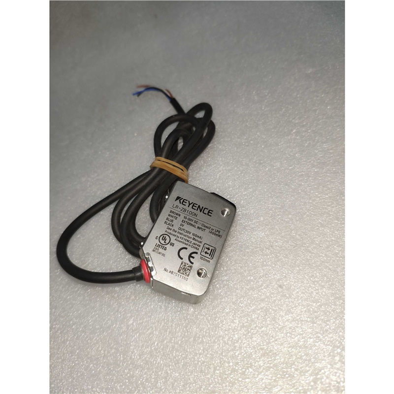 基恩士KEYENCE 激光传感器 LR-ZB100N