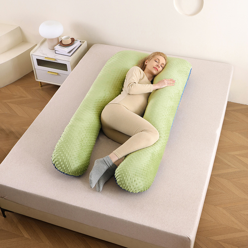 네이비 블루와 그린 빈 벨벳