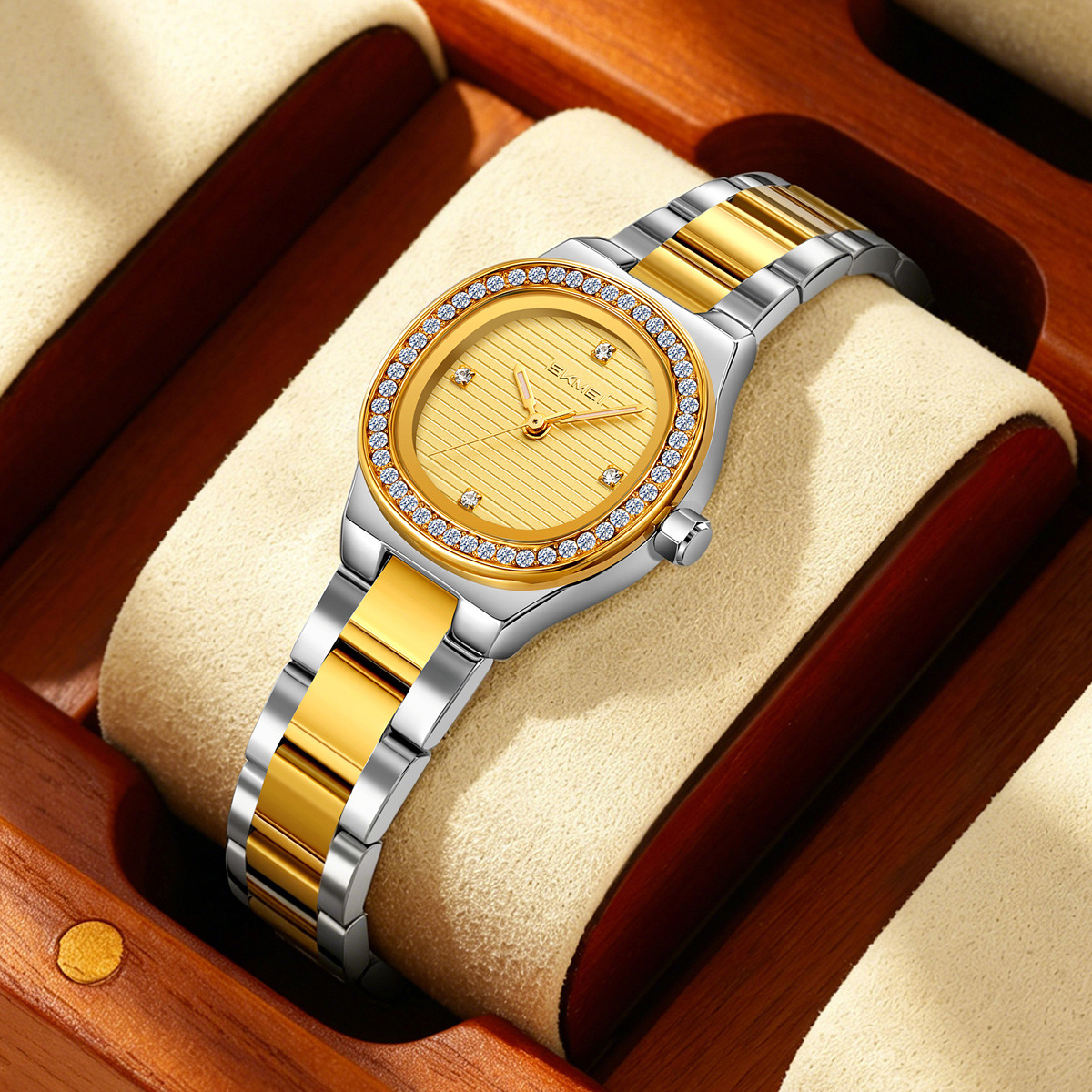 En el momento, el cinturón de acero de diamantes simple reloj de mujer retro versátil reloj de pulsera de mujer a granel de comercio exterior mezcla de lotes fábrica personalizada fuente