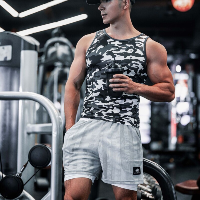 Fitness shorts men's inner pill double-layer anti-exposure fitness three-point pants