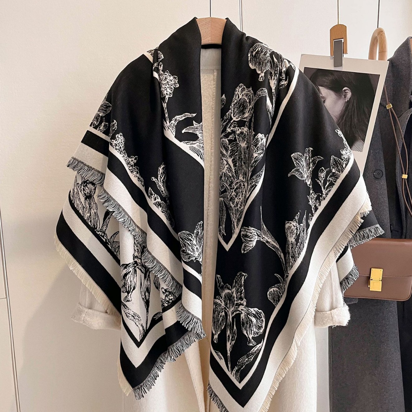 2024 flores de plantas coreanas impresión toallas gruesas bufandas de cachemira de doble cara decoración de otoño y invierno abrigo