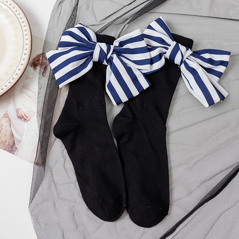 Calcetines de las nuevas mujeres arco grande estilo Lolita estilo preppy calcetines JK personalidad dulce princesa calcetines al por mayor