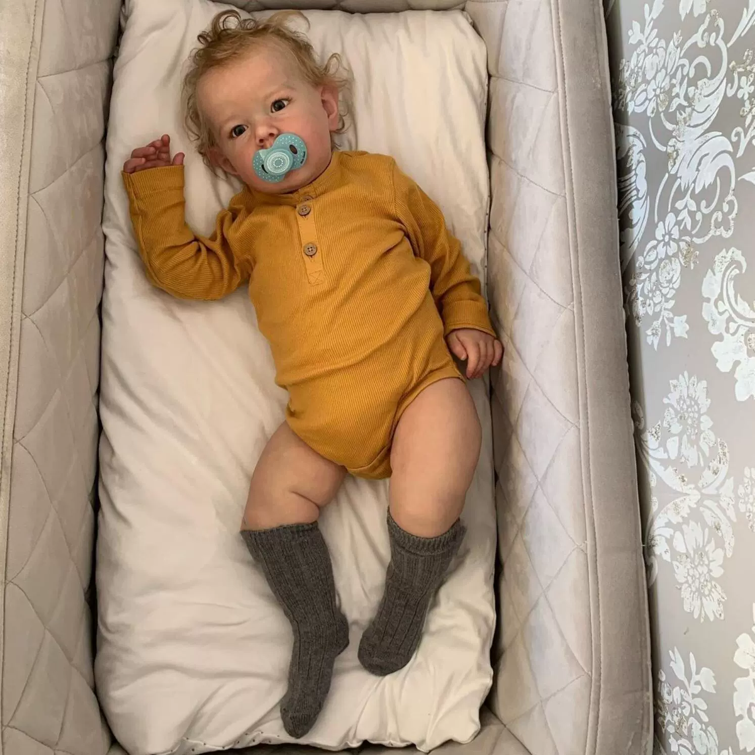 Реборн-кукла TODDLER MADDIE 50 см, тканевое тело, имплантированные волосы, реалистичная роспись
