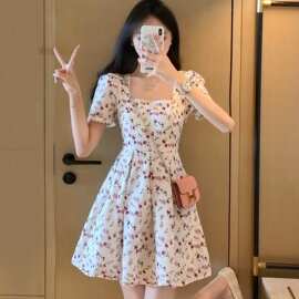 温柔风法式方领碎花连衣裙女小个子夏季高级感气质超仙短款百褶裙