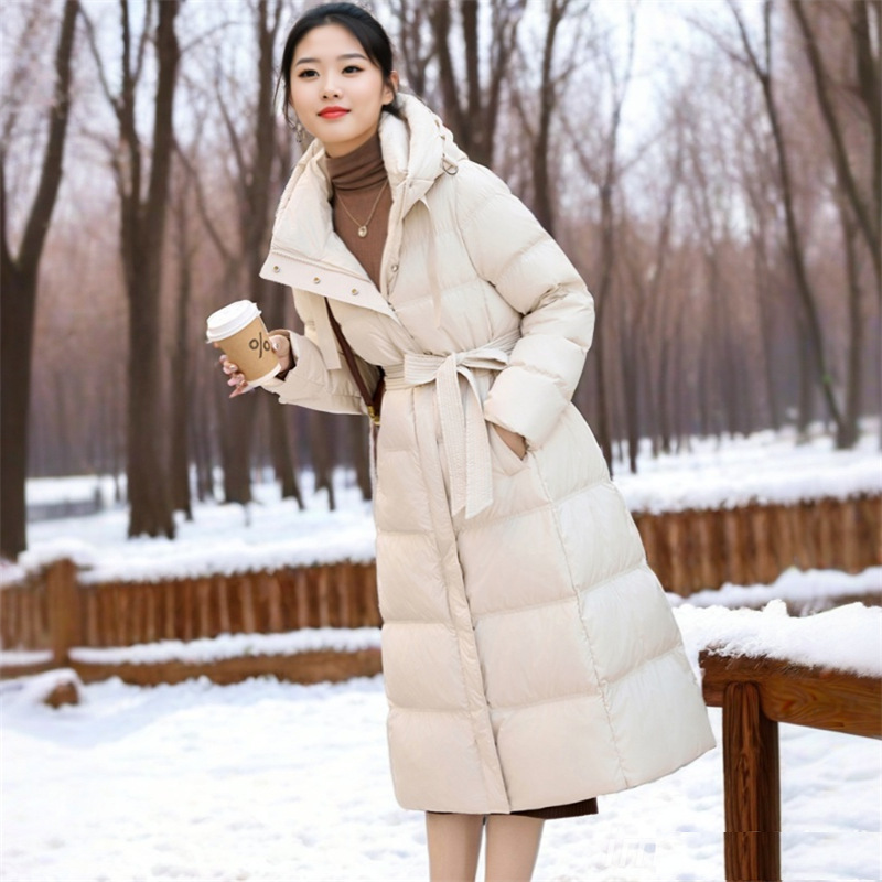 High-End Women's Long Over-The-Knee down Jacket for Women in Winter, This Year's Popular Style, Waist-Cinching, Super Nice White Duck down Coat, Trendy