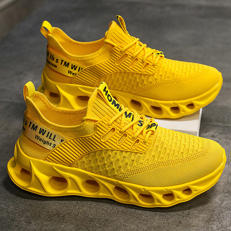 Cross-Border Large Size 2025 Fashion Blade Light-Soled Men's Shoes Fly-Woven Mesh Breathable Trendy Casual Sports Shoes for Couples