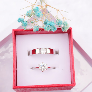 �Y����H�y����_�ڽ�ָ���l���s�߼������y���׵�ɫС����ָ