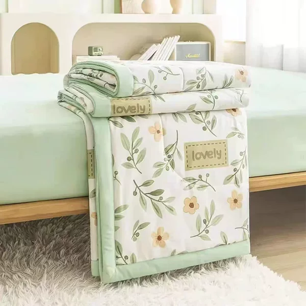 Gift Summer Cooling Quilt, Double Air-Conditioned Quilt, Summer Single-Layer Double-Layer Dormitory Quilt, Student Machine Washable, Thin Cooling Fiber