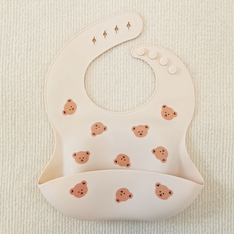 Lots of bear bibs (4).jpg